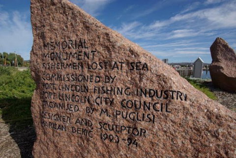 Fishermen's Memorial - Winery Find 1