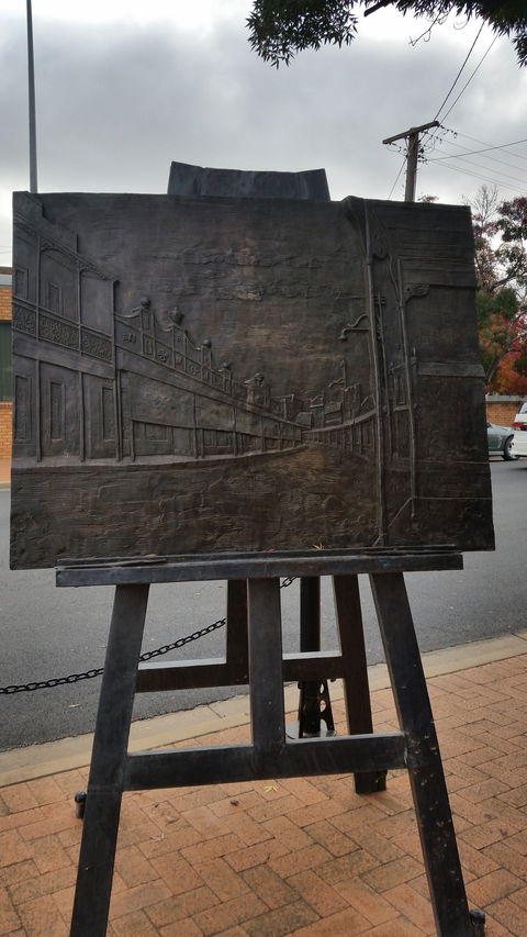 Russell Drysdale Easel Sculpture - Winery Find 0