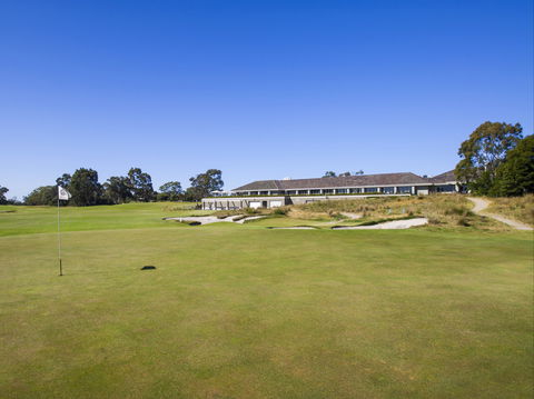 Woodlands Golf Club - Winery Find 1