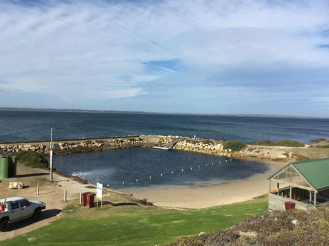 Kingscote Tidal Pool - Winery Find 0