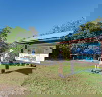 Mara Creek Picnic Area - Winery Find