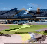 Peninsula Kingswood Country Golf Club - Winery Find