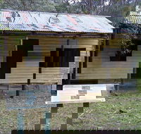 Scutts Hut - Winery Find