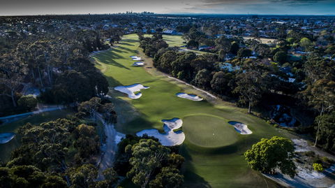 The Metropolitan Golf Club - Winery Find 0