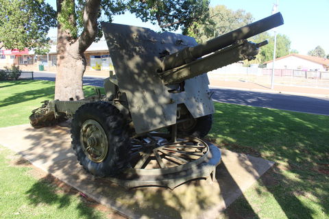 War Gun Trophy - Winery Find 0