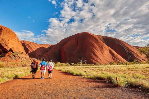 Explore Uluru: 7 Hours Guide Tour At Sunrise With Light Breakfast - Winery Find 3
