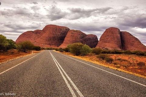 5-Hour Kata Tjuta Sunrise Tour From Ayers Rock With Breakfast - Winery Find 4