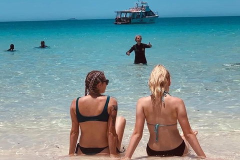 Full-Day Whitsunday Tour: Whitehaven Beach And Hill Inlet With BBQ - Winery Find 8