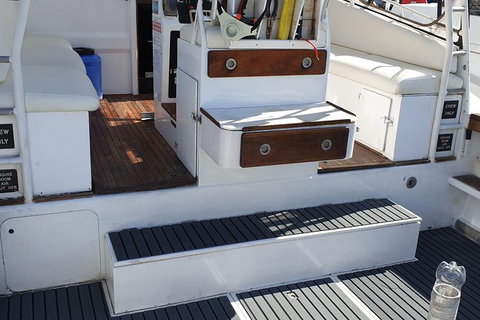 Full Day Whitsunday Reef Fishing Charter Boat - Winery Find 4