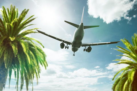 Return Trip For Brisbane Airport To And From Brisbane CBD For 7 Ppl - Winery Find 1