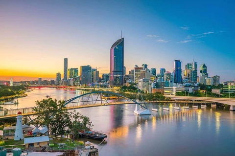 Brisbane Airport Transfers : Brisbane To Brisbane Airport BNE In Luxury Car - Winery Find 6