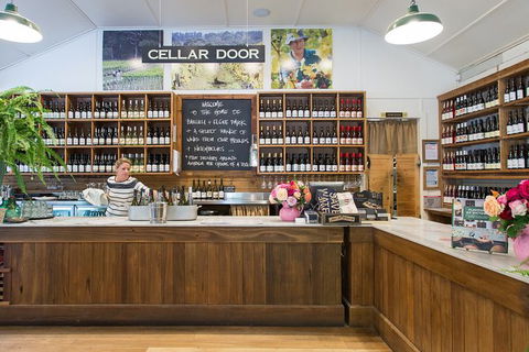 Mornington Peninsula Premium 2-6 Guests Lunch At Merricks General Wine Store - Winery Find 6