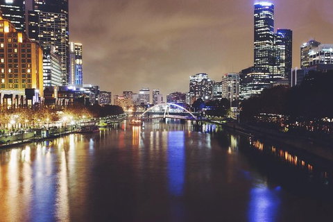 Melbourne Airport Transfers: Melbourne To Melbourne Airport MEL In Luxury Car - Winery Find 7