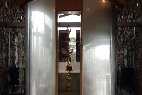 Yarra Valley Wineries And Rayners Orchard Tour From Melbourne - Winery Find 7