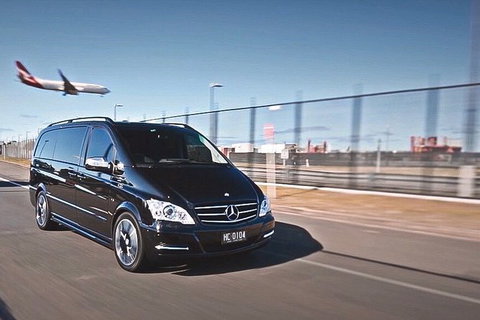 Melbourne Airport Transfer (DEPARTURE) - Winery Find 0