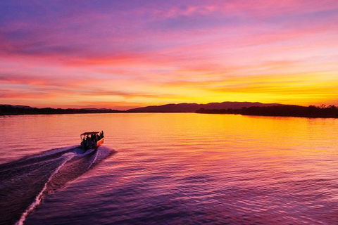 Ord River Discoverer With Sunset - Winery Find 10