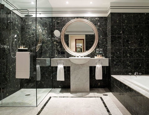 Hyatt Hotel Canberra - A Park Hyatt Hotel - Winery Find 10