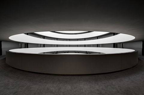 Vibe Hotel Canberra - Winery Find 23