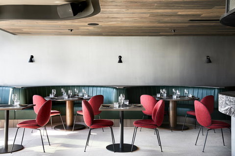 Midnight Hotel, Autograph Collection - Winery Find 6