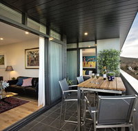 Greenwich Apartment - Winery Find