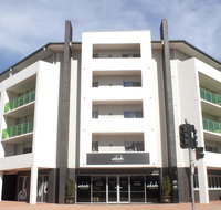 Abode Tuggeranong - Winery Find