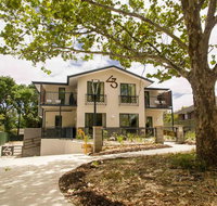 One of a Kind Apartments - Winery Find