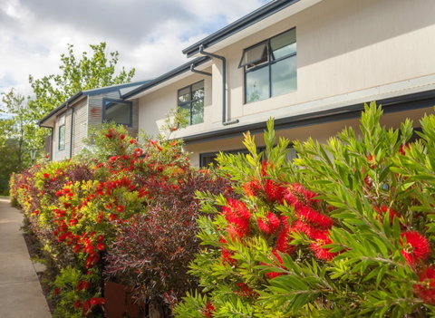 One Of A Kind Apartments - Winery Find 39