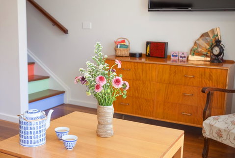 One Of A Kind Apartments - Winery Find 26