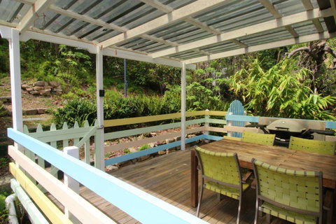 Bally High, 20 Dulconghi Street - Winery Find 16