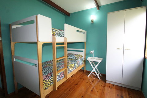 Bally High, 20 Dulconghi Street - Winery Find 9