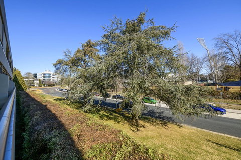 Accommodate Canberra - The Summit - Winery Find 5