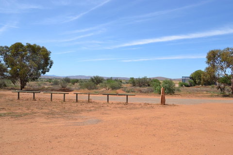 Windana Cottages - Winery Find 23