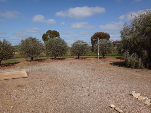 Windana Cottages - Winery Find 21