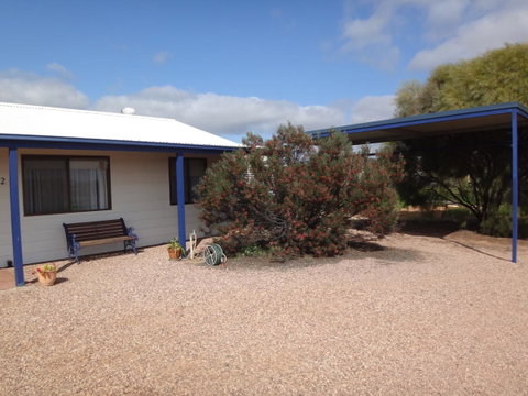 Windana Cottages - Winery Find 18