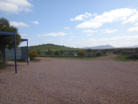 Windana Cottages - Winery Find 33