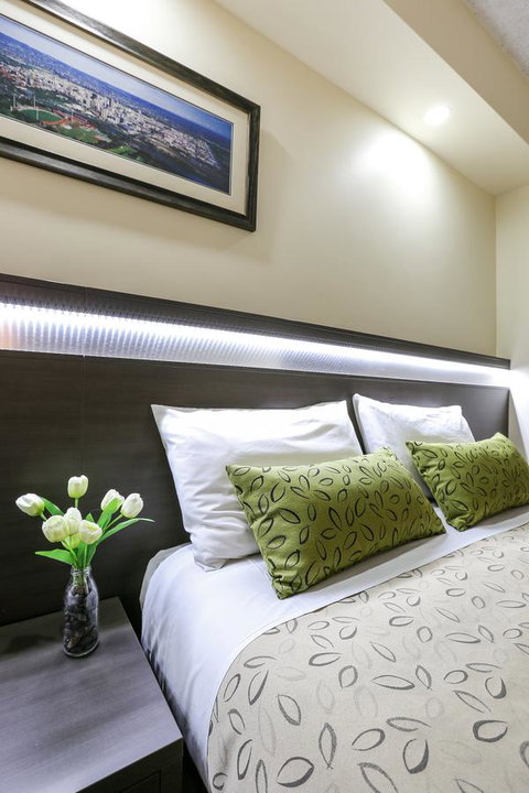 Morphettville Motor Inn - Winery Find 8