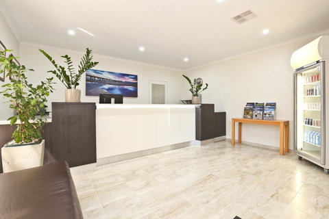 Morphettville Motor Inn - Winery Find 5
