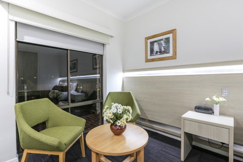 Morphettville Motor Inn - Winery Find 2