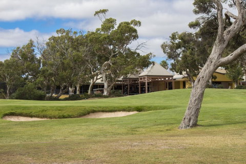 BreakFree Wirrina Cove - Winery Find 18