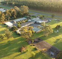 William Macintosh Motor Lodge - Winery Find