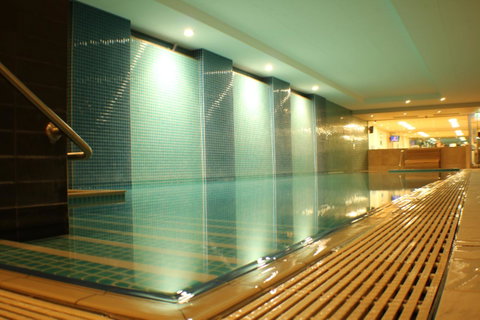 Beachside Luxury Apartments One & Two Bedroom In Beachfront Oaks Pier Building - Winery Find 34