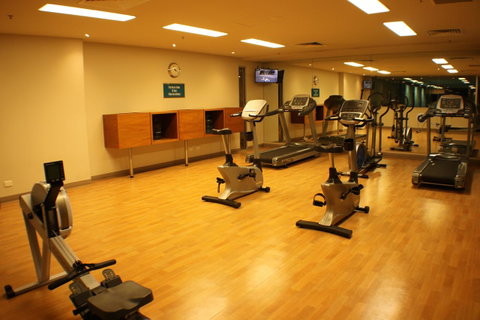 Beachside Luxury Apartments One & Two Bedroom In Beachfront Oaks Pier Building - Winery Find 40