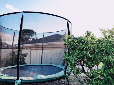 Beautiful Garden House - Winery Find 23
