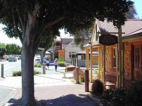 Baronet B & B - Winery Find 31