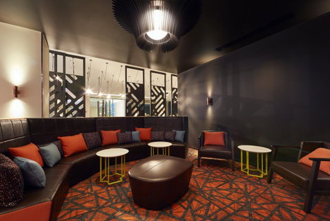 Holiday Inn Express Adelaide City Centre, An IHG Hotel - Winery Find 33