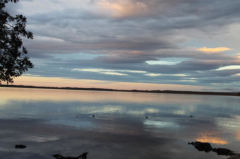 \'Point Break\' Your Waterfront Break At The Point - Winery Find 1