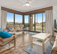 Sun  Surf Aldinga Beach Apartment - Winery Find
