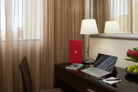 Rydges Norwest Sydney - Winery Find 4