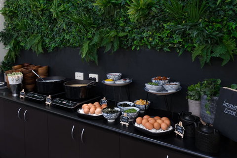 Rydges Norwest Sydney - Winery Find 18