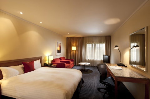 Hilton Adelaide - Winery Find 20